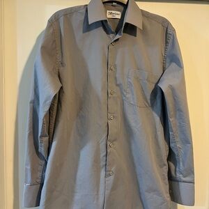 Men’s Light Blue Button-Up Dress Shirt